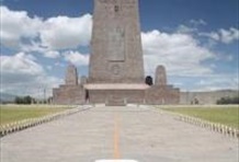 Quito City Tour and Equatorial Monument